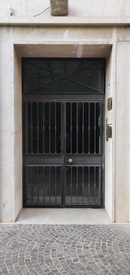 Apartment Domus Vaticana Rom